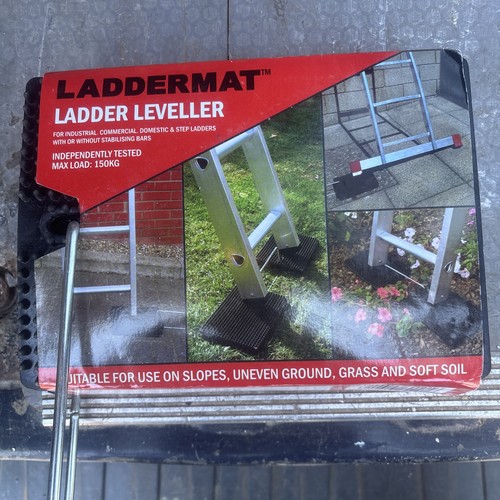 Ladder mat leveller - -,